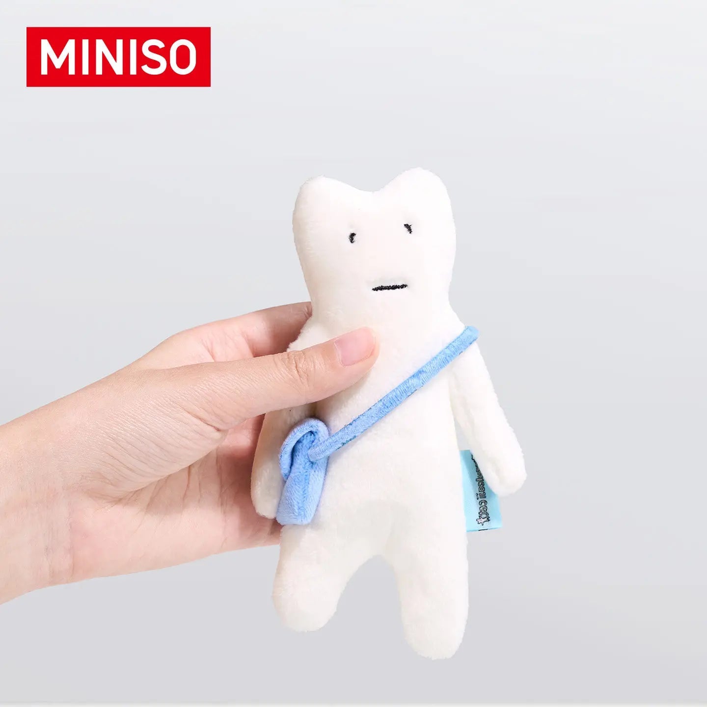 MINISO Stretch Cat Plush Doll - Qootoy - Hong Kong Ying Yue Development Limited